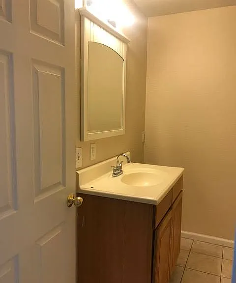 510-5 S Poplar St — Photo 21