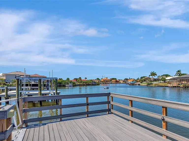 4063 Rocky Shores Dr — Photo 36
