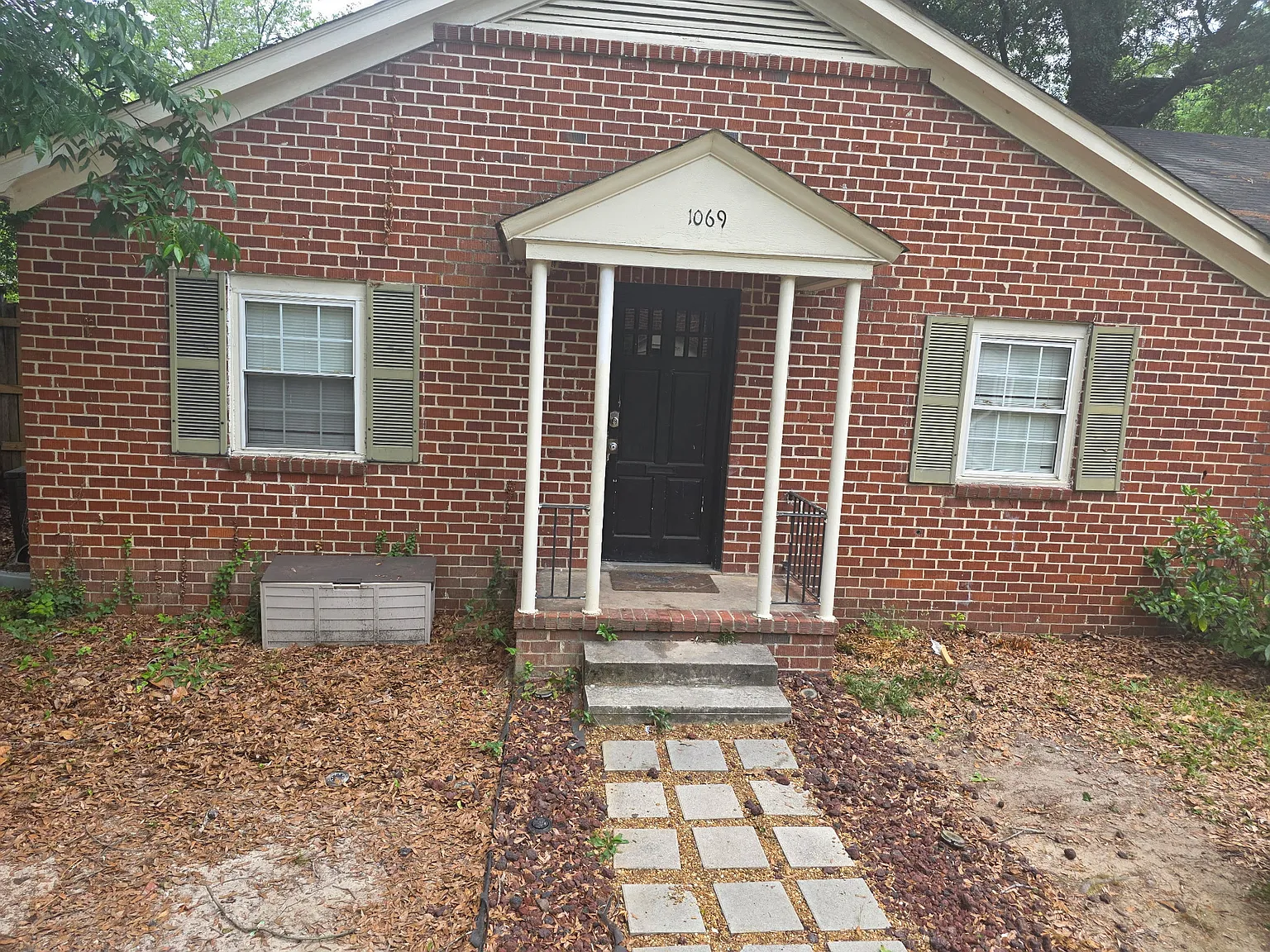 Macon2 — Photo 1