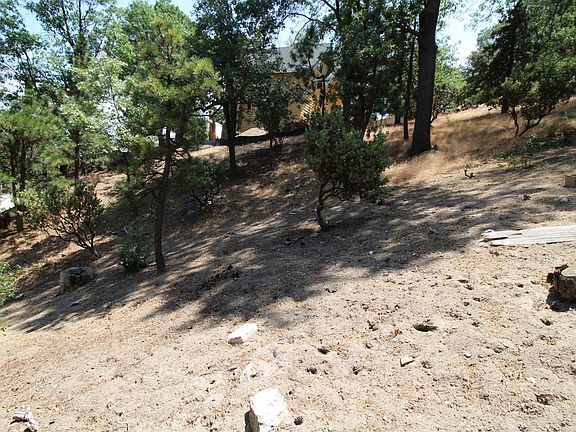 3rd image of 27456 Alpen Dr