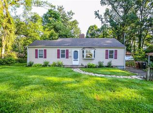 351 Park End Dr, Dayton, OH 45415