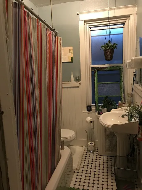 2501-meredith-st-2-updated-photos-5