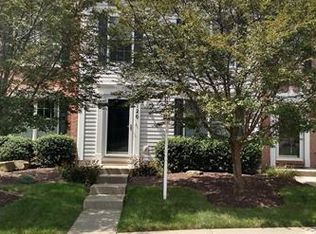 120 Castleview Dr, Mc Kees Rocks, PA 15136