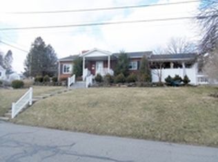 186 Fitting Ave, Bellville, OH 44813