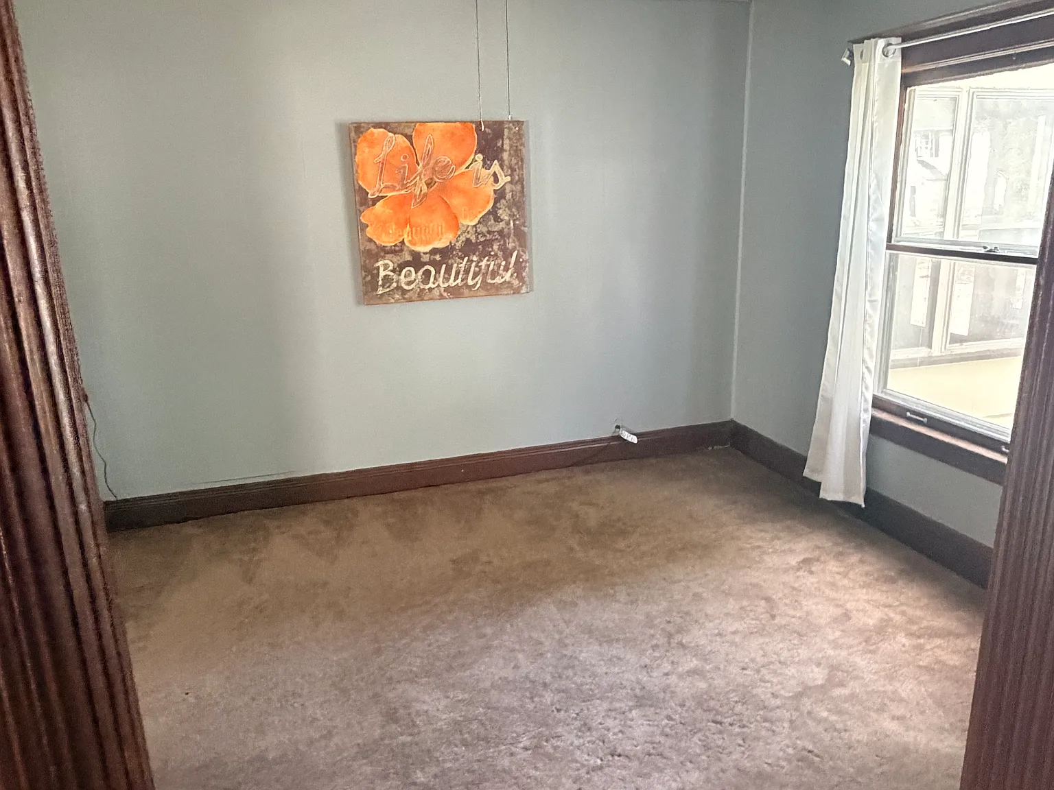 3 bed, 1224 sqft, $1,950 — Photo 1