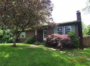 682 Mount Jackson Rd, New Castle, PA 16102