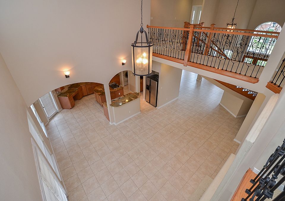 1st image of 3903 Pinesbury Dr