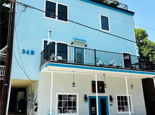 34 N Main St, Eureka Springs, AR 72632