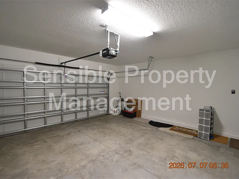 10056 Blazing Saddles Dr — Photo 50