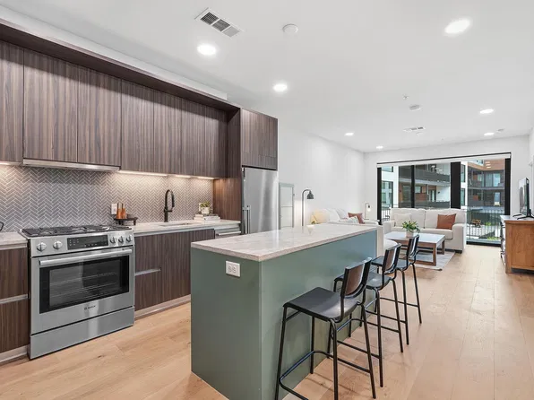 2209 S 1st St #232, Austin, TX 78704