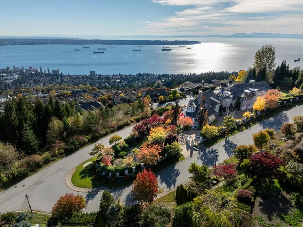 2743 Willoughby Rd, West Vancouver, BC V7S 3K3