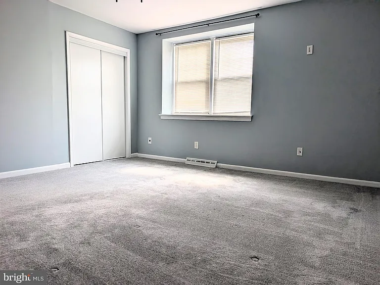 3746 S Hereford Ln — Photo 15