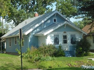 715 4th Ave SE, Jamestown, ND 58401