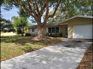 1481 S Betty Ln, Clearwater, FL 33756