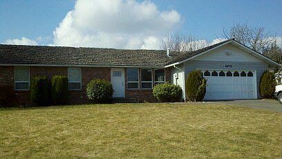2nd image of 5939 Malloy Ave