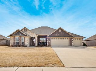 1661 Major Stone Cir, Prairie Grove, AR 72753