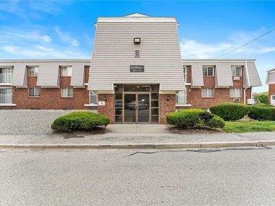 300 Smithfield Rd #P1-23, Providence, RI, 02904