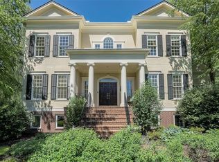 14310 S Caenen Ln, Olathe, KS 66062
