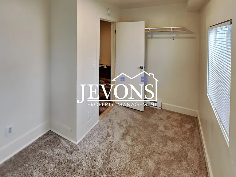 401 N 5th Ave #3 — Photo 1