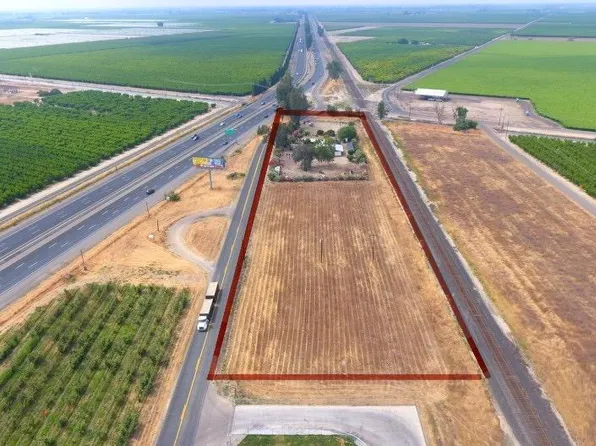 36748 Drive #39, Traver, CA 93673