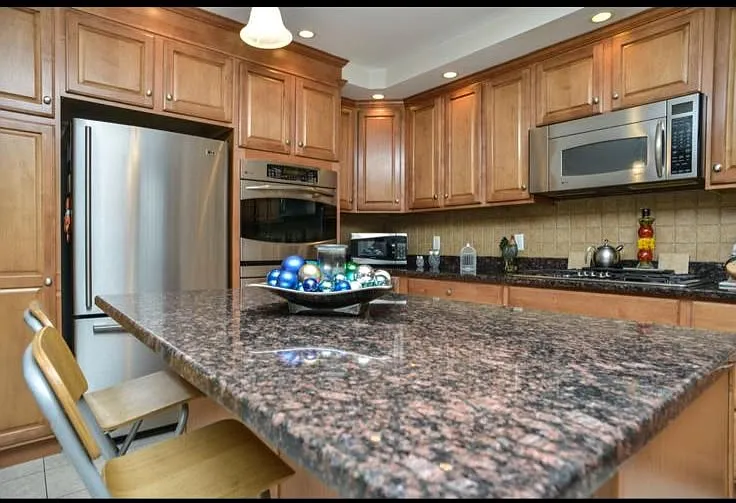 25 Myrtle St #25 — Photo 4