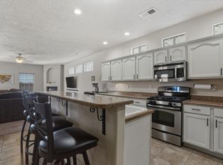 1815 Man O War St SE, Albuquerque, NM 87123