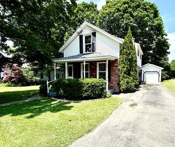 40 1st St, Malone, NY, 12953