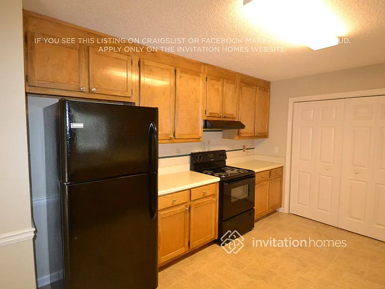 5630 Dusty Ridge Trl — Photo 3