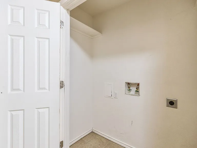 281 Sugarloaf Ave — Photo 24