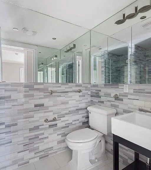 326 E 100th St #RP5D — Photo 13