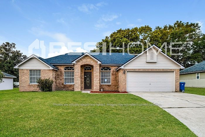 1st image of 11810 Cherry Bark Dr W