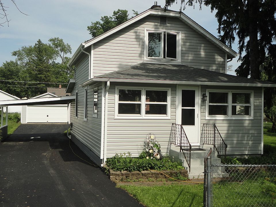1st image of 42211 N 6th Ave