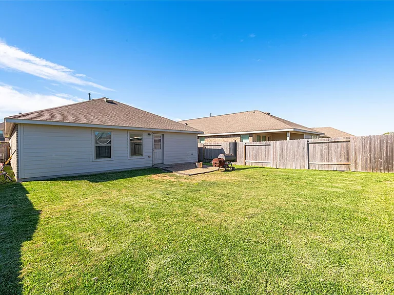 269 Bennett Loop — Photo 13