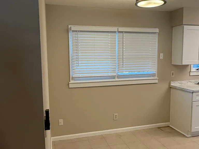 3501 Lazy Brook Ln — Photo 11
