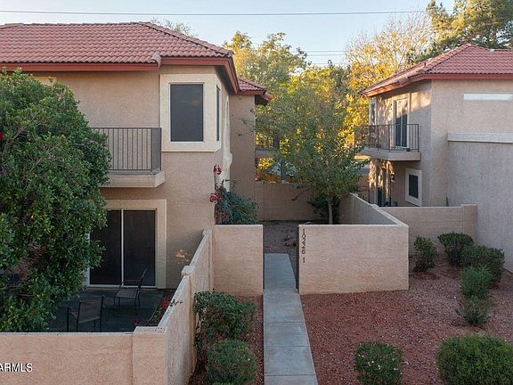 4th image of 10226 N 12TH Place #1