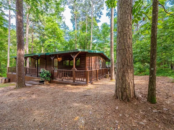 54 Moray Rd, Broken Bow, OK 74728