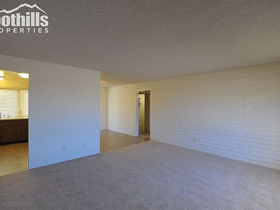 2nd image of 843 W Placita Mesa Fria