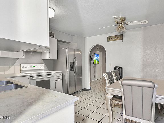 2nd image of 3316 W GOLDEN Lane