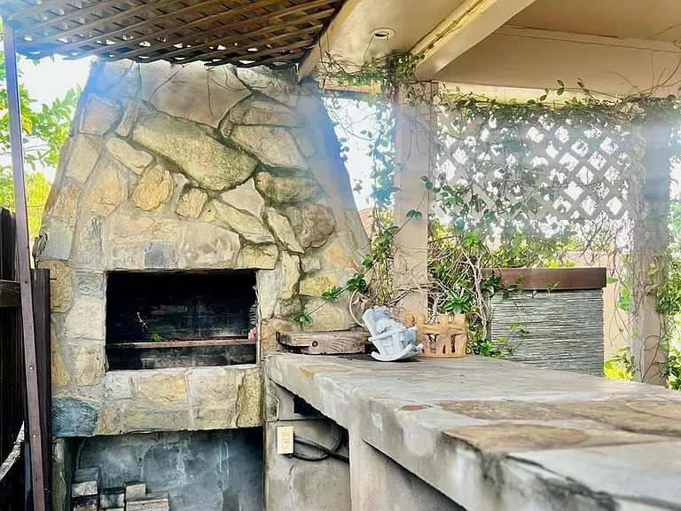 1683 Artemisa Ave — Photo 27