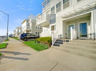 6522 Beach Front Rd #1, Arverne, NY 11692