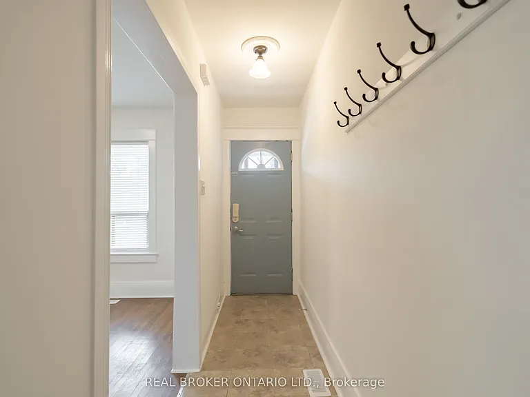 542 Glebeholme Blvd #MAIN — Photo 15