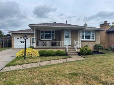 166 Temple Dr, Cheektowaga, NY, 14225