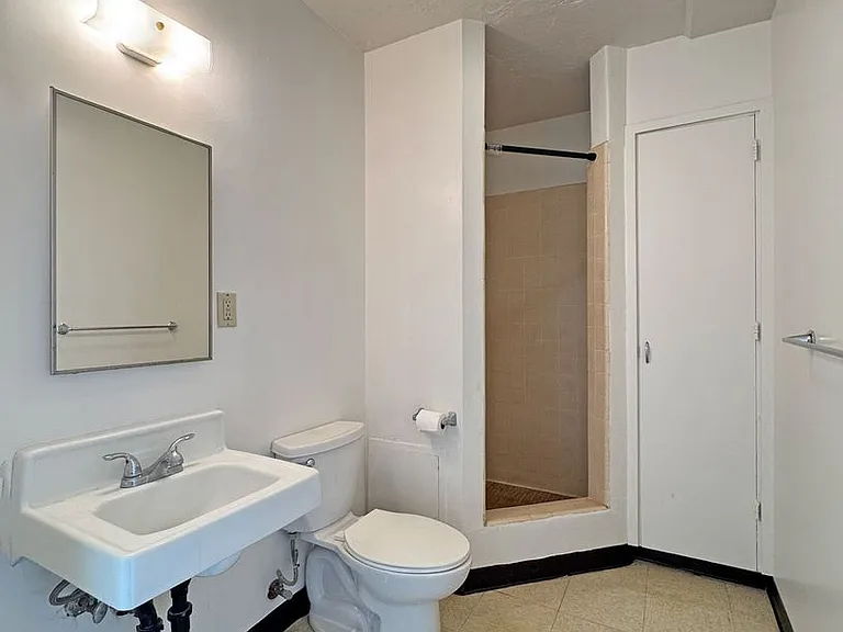 1055 Kalo Pl — Photo 9