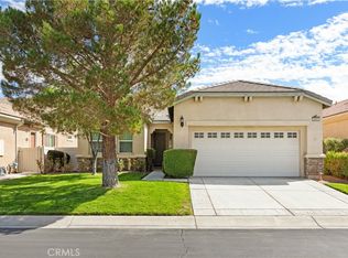 10041 Wilmington Ln, Apple Valley, CA 92308