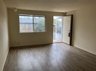 1255 E Van Buren Ave APT 2, Cottage Grove, OR 97424