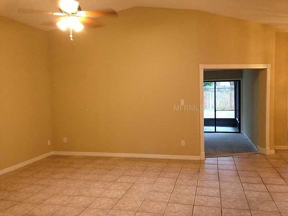 4th image of 499 Rocky Brook Ct