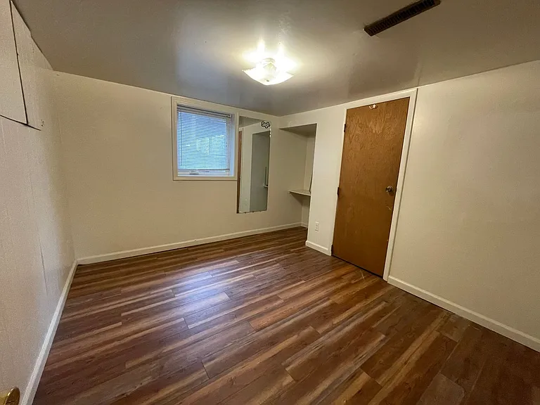 14 Jacobs St — Photo 16