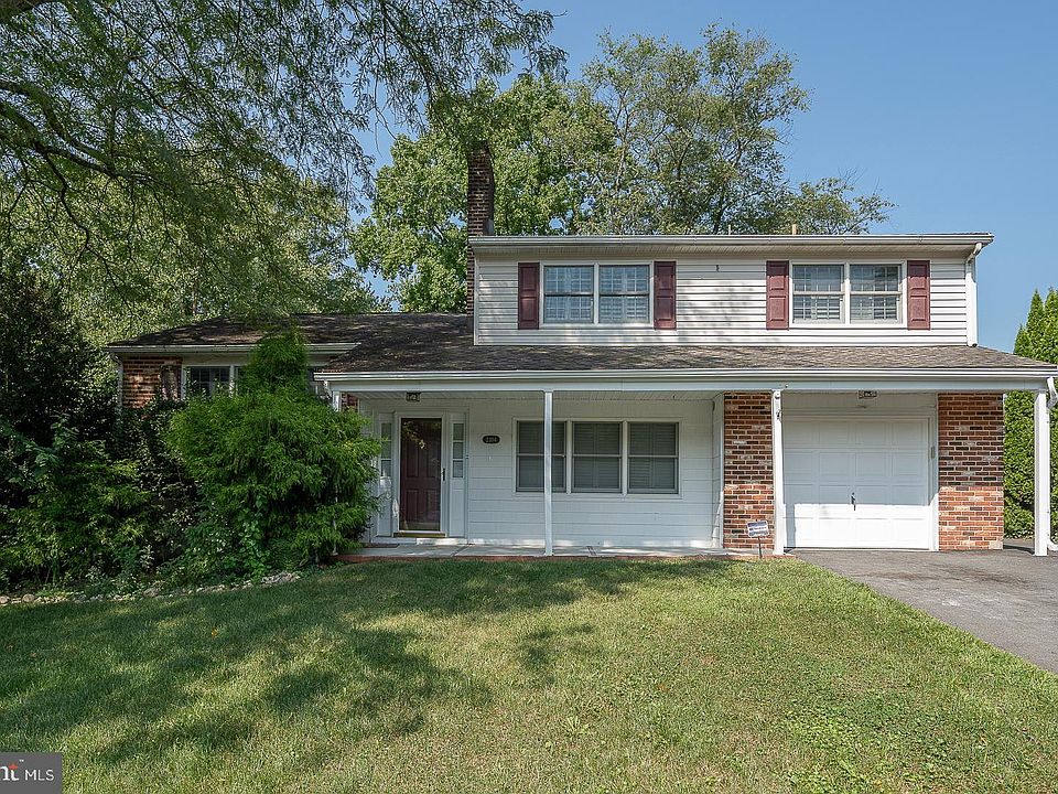 1st image of 2304 Larkwood Dr