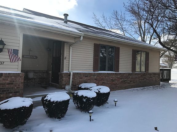 2nd image of 1437 Sherman Ct