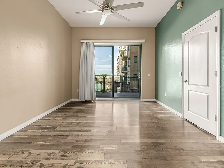 2302 N Central Ave #311 — Photo 9